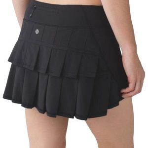 Lululemon Run Pace Setter Skirt Built-In Shorts Back Ruffles Black Women's 6